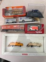 Konvolut Modellautos, Lastwagen, Polizei, Tankwagen, div.