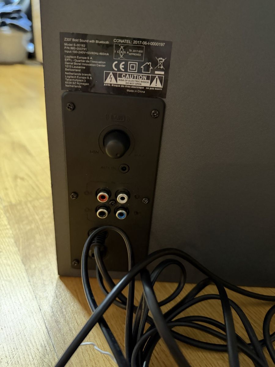 Logitech Home Cinema: Logitech Z337 avec Bluetooth, bon état – Usato da Yverdon-les-bains venduto da mar_s7pz 2
