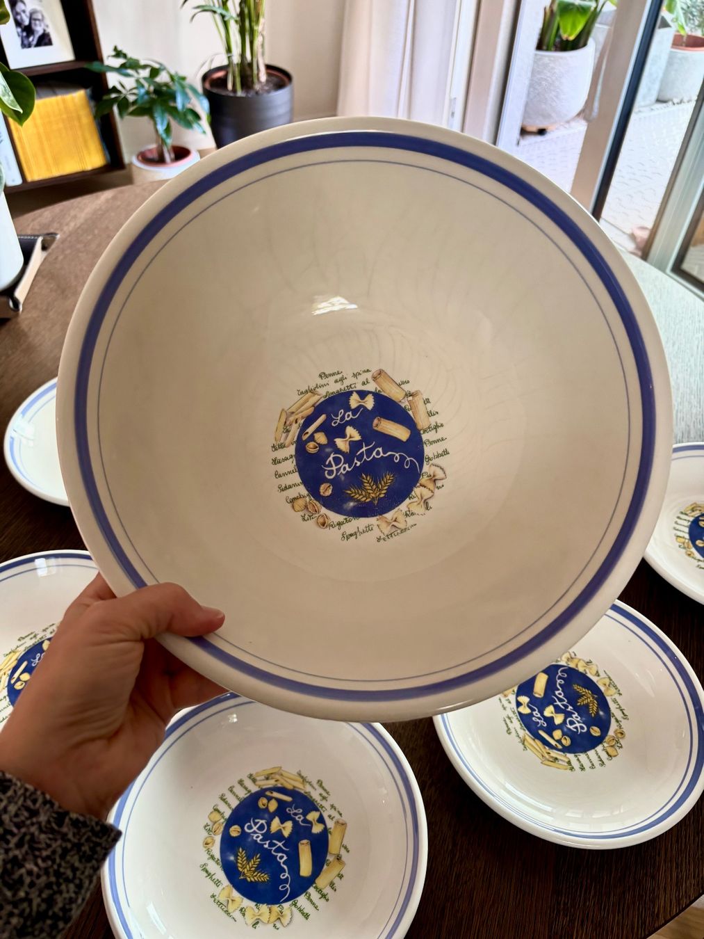 Set di piatti: Dish set: Pasta plates & bowl set – Usato da Zürich venduto da Angela_Fashion_Lover 4