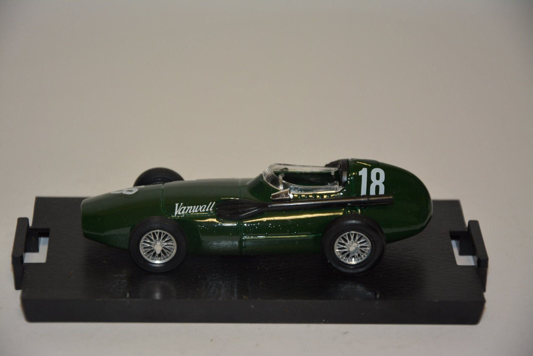 Modellautos: Vanwall F1 HP 285 1957 , Brumm , 1:43 – Neu und originalverpackt aus Goldach von Feivel9 1