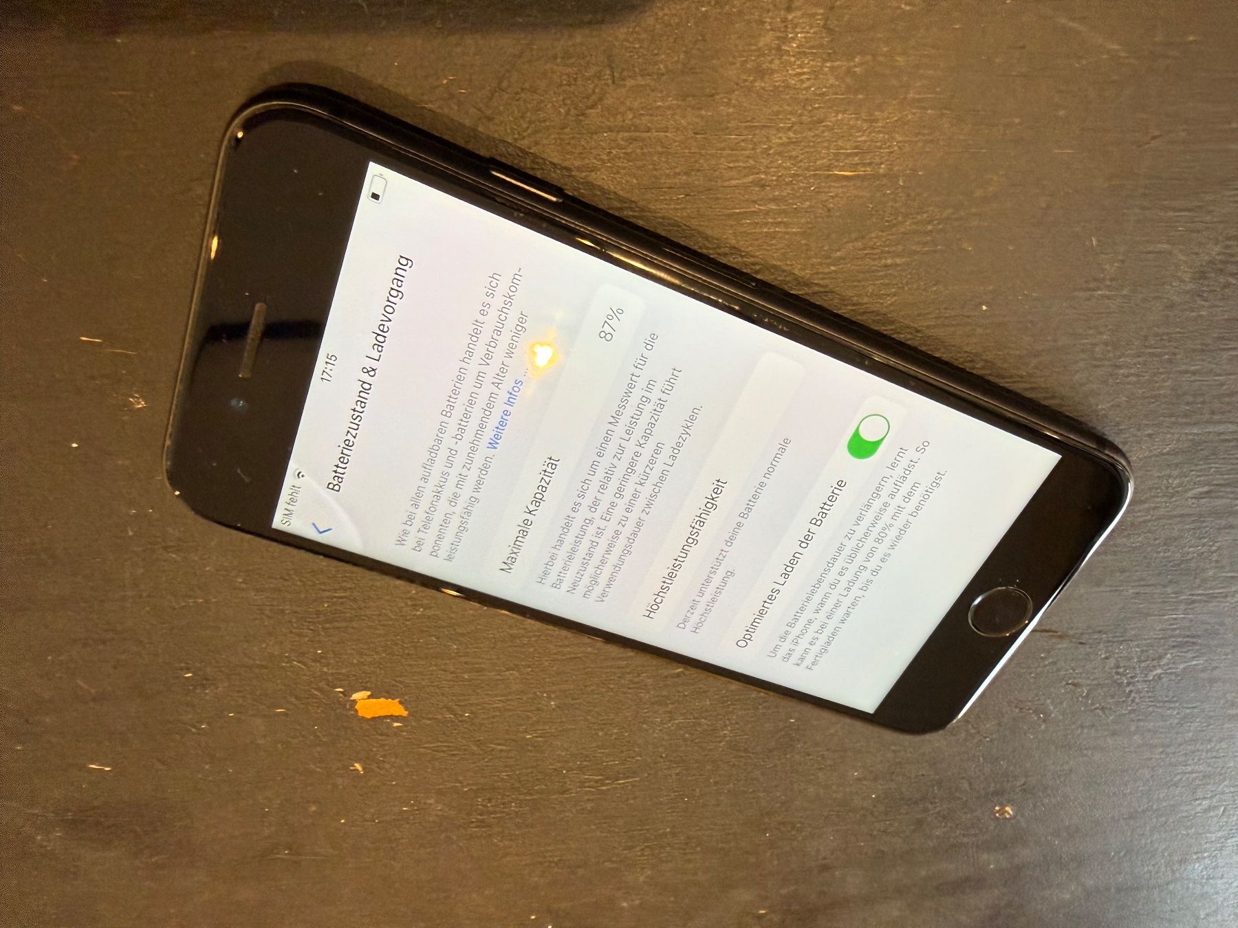 Apple Telefoni cellulari / Smartphones: iPhone 8 64GB schwarz – Usato da Siebnen venduto da icrservicesolutions 1