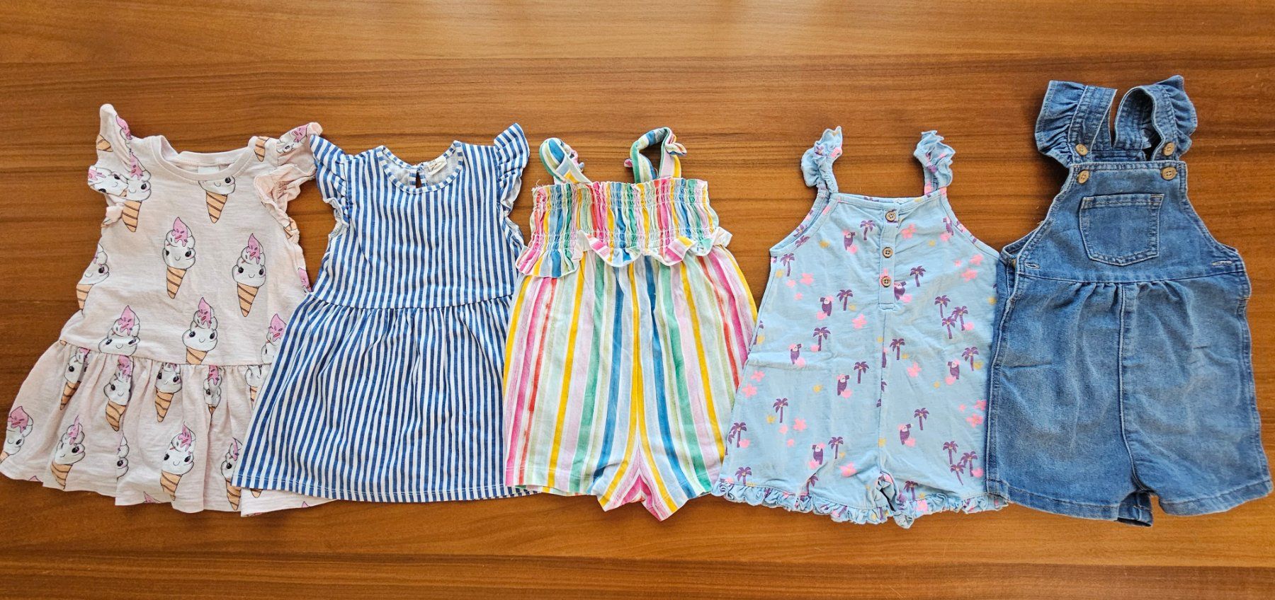 Lotti & Set di vestiti: Sommerkleider Kinder Grösse 86 – Usato da Sins venduto da Myck 1