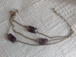Bracelet fantaisie en métal et plastique