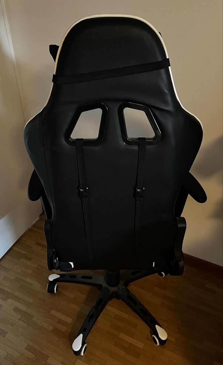 Sedie: Gaming Chair Xtreme black white used condition – Usato da Bern venduto da pnlmc2325 3