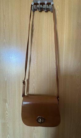 Vintage Handtasche, Cognac-farben, zeitlos schön