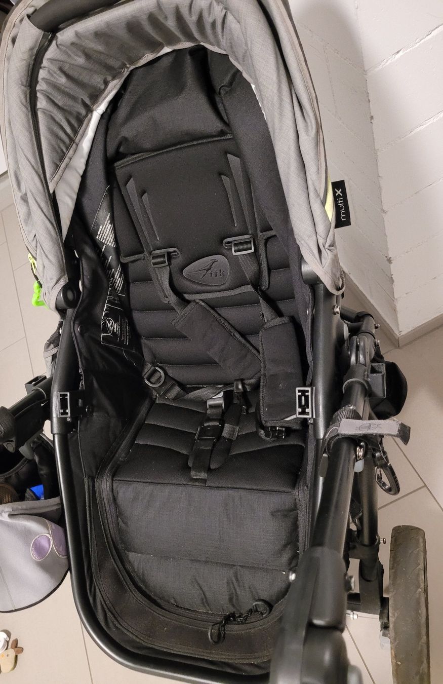 TFK Carrozzine: gut erhaltener tfk multiX Dreirad-Kinderwagen-/Buggyversion – Usato da Birrwil venduto da Mischabel1 3