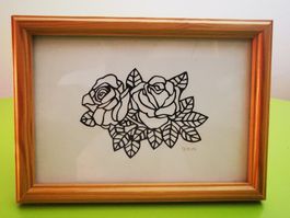 Handgemachtes Scherenschnitt Bild "Rosen", gerahmt