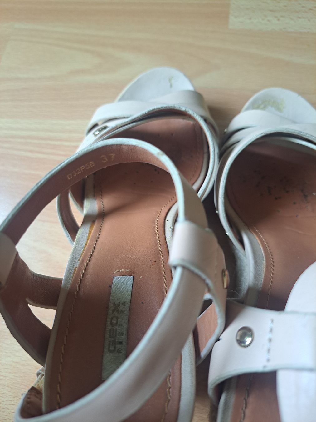 Geox Scarpe da donna: Geox Wedges Gr. 37, Absatz 10.5 cm – Usato da Basel venduto da kru_m5x5 6