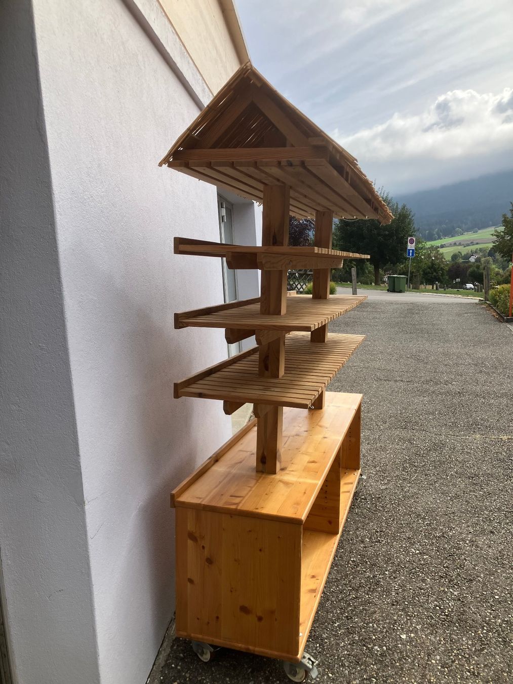 Scaffali: Meuble en bois massif exceptionnel – Usato da Tavannes venduto da dada017 1