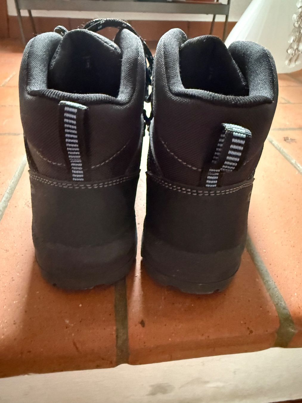Scarpe da uomo: Wanderschuhe - Weissenstein  Gr. 36 – Nuovo (secondo la descrizione) da Obfelden venduto da Plastofina 5