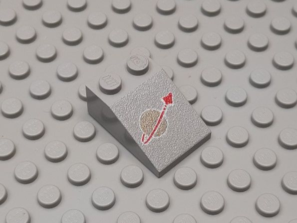 Lego Kit di costruzioni: LEGO Classic Space - Slope Moon Pattern - 3298p90 – Usato da Muhen venduto da Legoholic 2