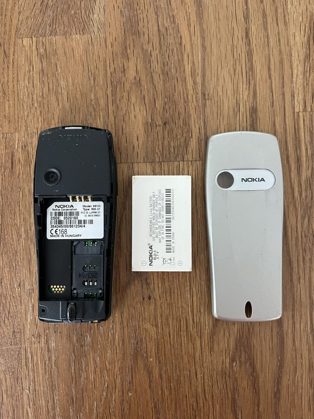 Nokia Telefoni cellulari / Smartphones: 3 Stk. Retro - Handys von Nokia – Difettoso da Sempach venduto da Winnypoo 3