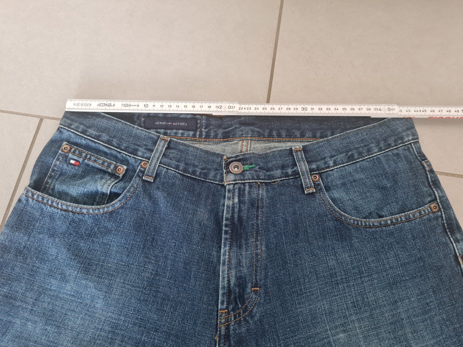 Tommy Hilfiger Jeans: Jeans Tommy Hilfiger gr. 32 32 – Usato da Boswil venduto da i12i 2