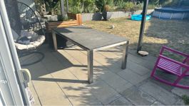 Gartentisch Stein/ Metall Aussenbereich