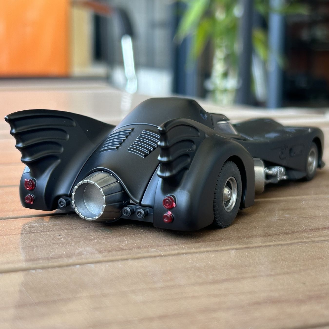 Giocattoli: Batman - 1989 Batmobile Metal Classic Model Car – Nuovo (secondo la descrizione) da Glattbrugg venduto da har_jgc7 6
