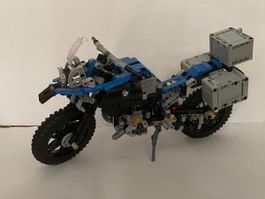 Lego Technic 42063, BMW R 1200 GS Adventure, 2 Models in 1