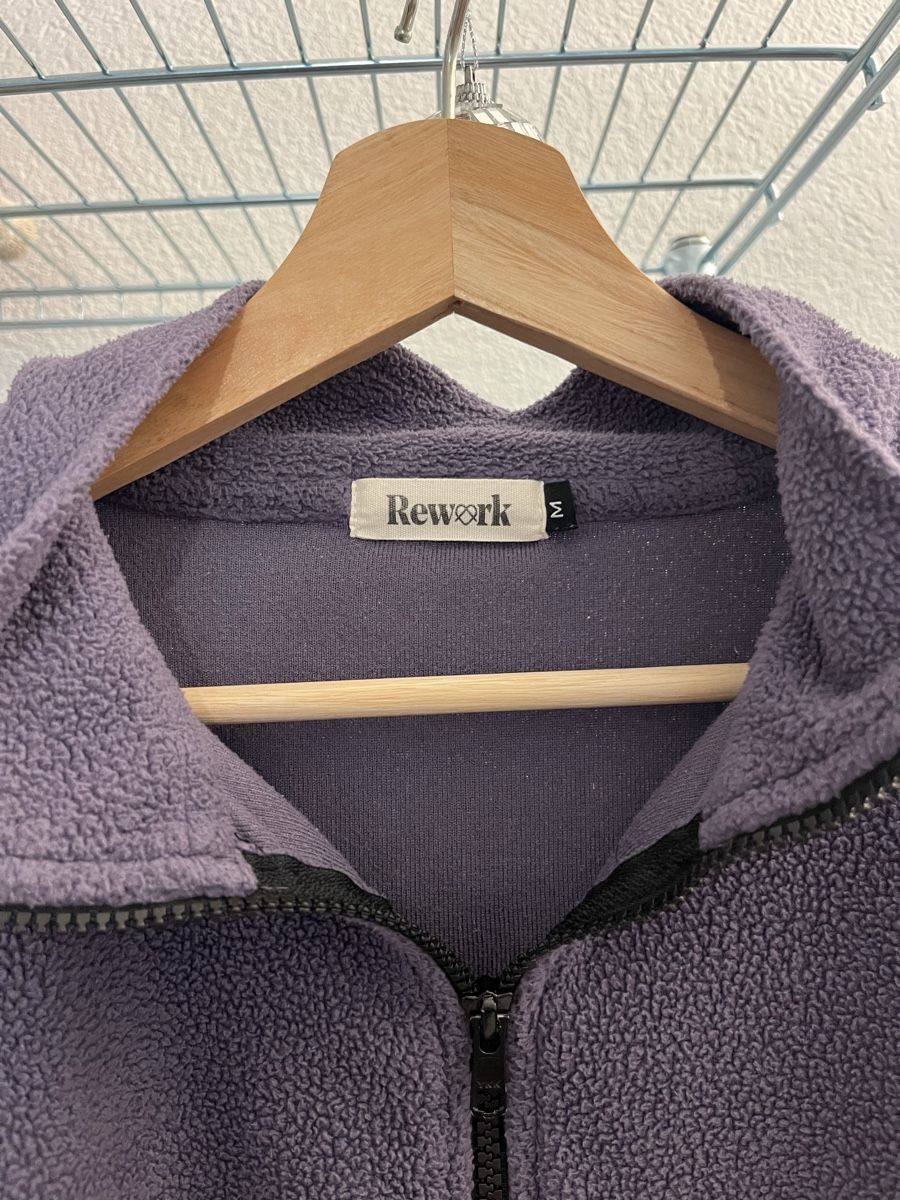 Maglioni & Felpe: Rework Fleece Pullover lila/violett Grösse M – Usato da Bern venduto da lea_py2g 1