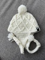 Warme Wintermütze mit Bommel von Protest  Grösse: XS / 55