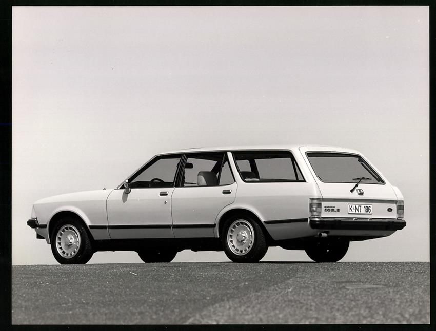 Fotografie & Manifesti: Fotografie Auto Ford Granada 2,3 GLS Kom – Usato da Berlin venduto da bartko-reher