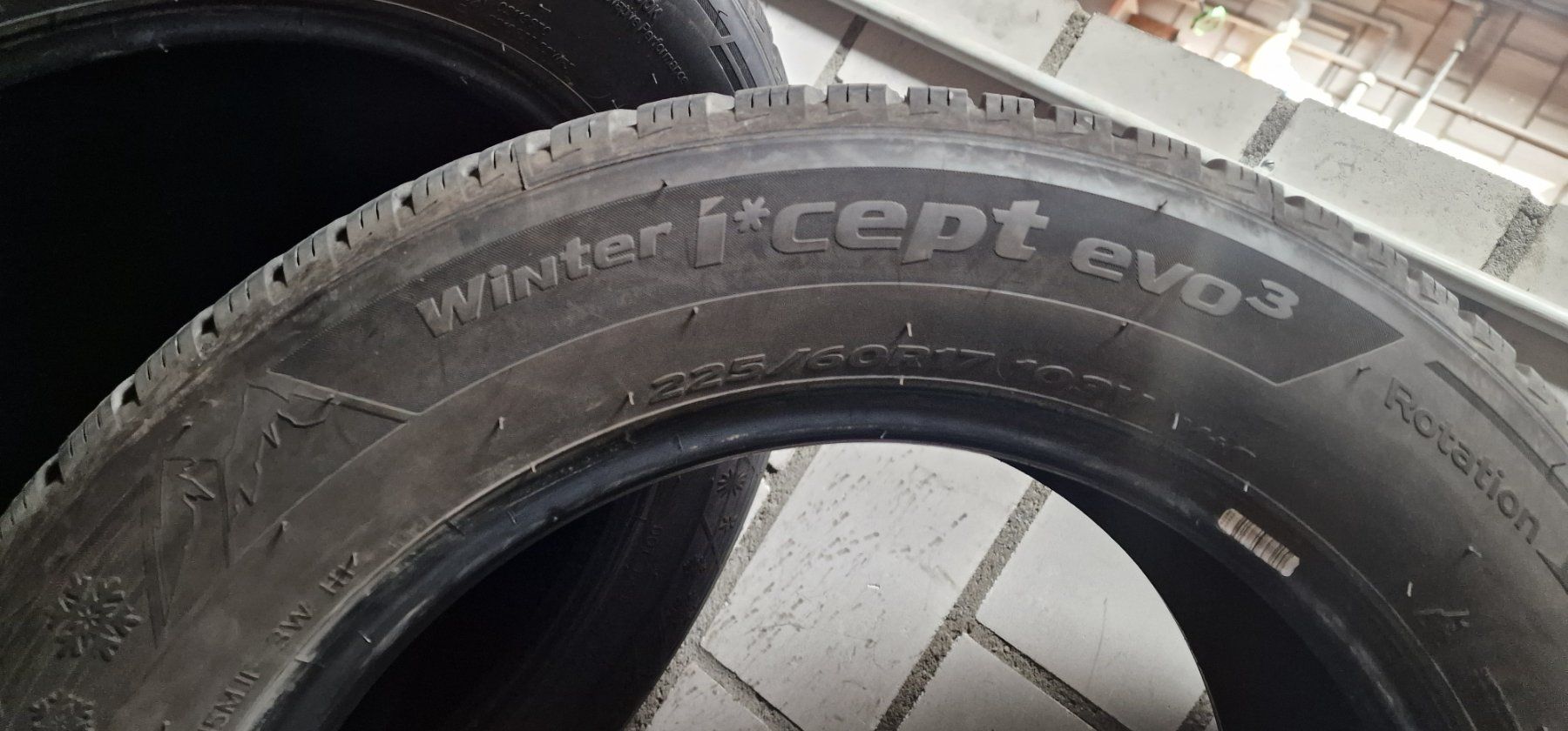 Hankook Pneus & Roues: 4x Hankook – D'occasion à büetigen par sonomic 1