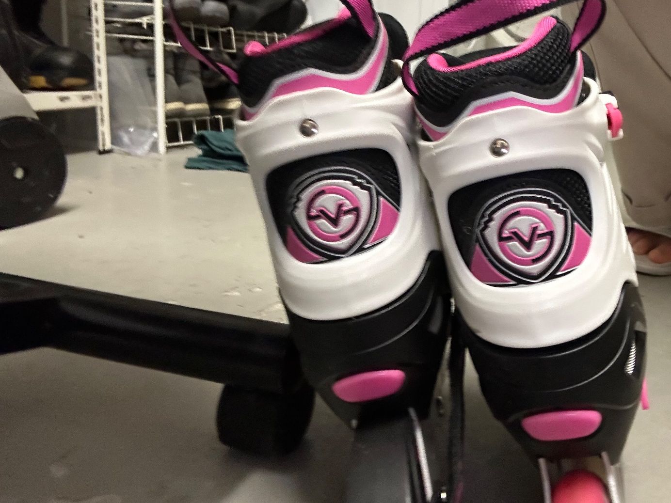 Patins à roul. & inline: Inline Skates pink Kinder gr. 34-37 – D'occasion à Wabern par belka72 3