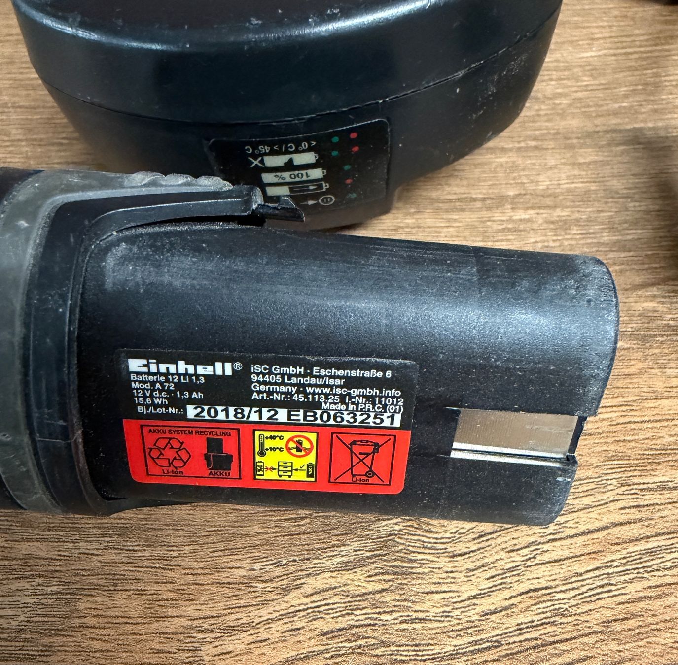 Caricatori & Batterie: Einhell Ladegerät 12 Li Mod. A72-1H mit Akku – Usato da Nussbaumen AG venduto da olitech5415 2