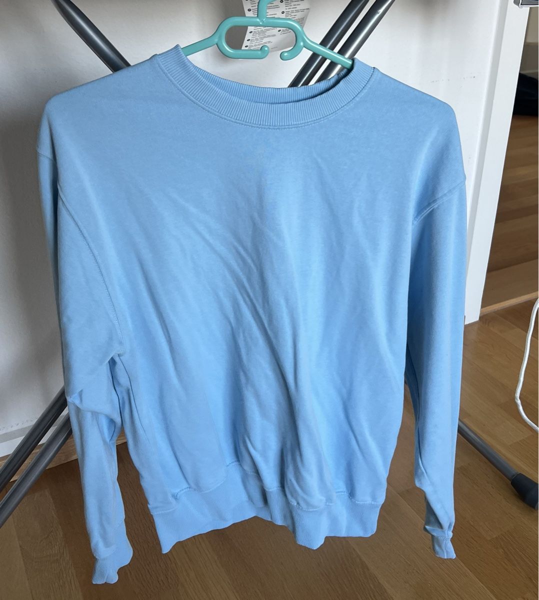 Maglioni & Felpe: Top Zustand: Hellblauer Pullover von Jörnes, Dänemark, S – Usato da Zollikon venduto da lnhw1 1