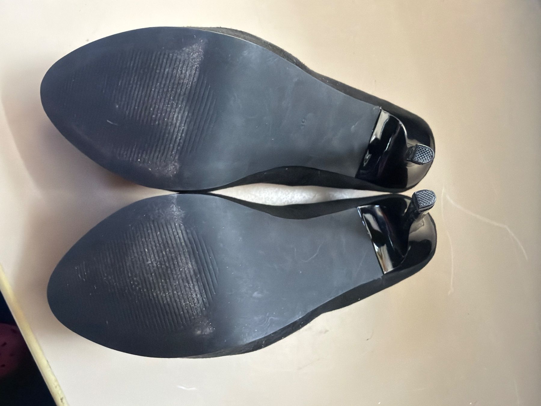Chaussures femmes: Stiletos – D'occasion à Brügg BE par TSP02 4