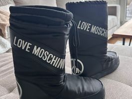 Love Moschino Women's Peace &Love Winter Snow Boots Black 36