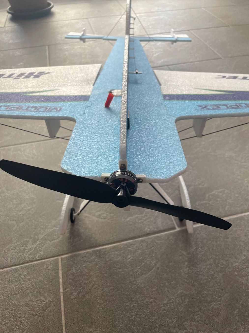 Multiplex RC Kits de montage: Multiplex Extra 330sc Indoor – D'occasion à Brunegg par dav_vhz9 3