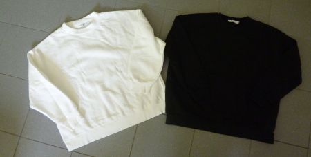 Stk. 2  weisser und schwarzer NA-Kd XL oversize Pullover