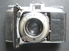 Voigtländer mit Color-Skopar 1:3.5, f=5 cm, Prontor-S
