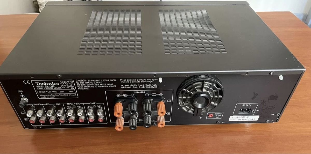 Technics Amplificatori: Technics SU-V620 TOP Stereo Verstärker – Usato da Trimbach venduto da ELITA-5 8