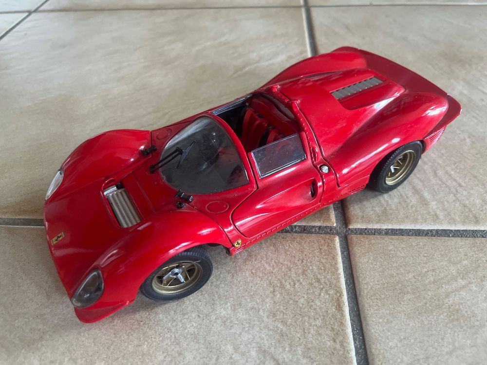 Jouef Evolution SB 1/18 - Ferrari 330 P4 Rouge 1967 - Modèle De Collection