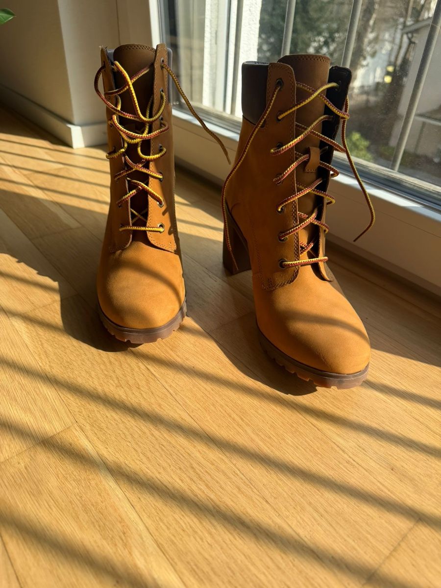 Timberland Scarpe da donna: Schuhe – Nuovo (secondo la descrizione) da Wohlen AG venduto da GleyceP. 1