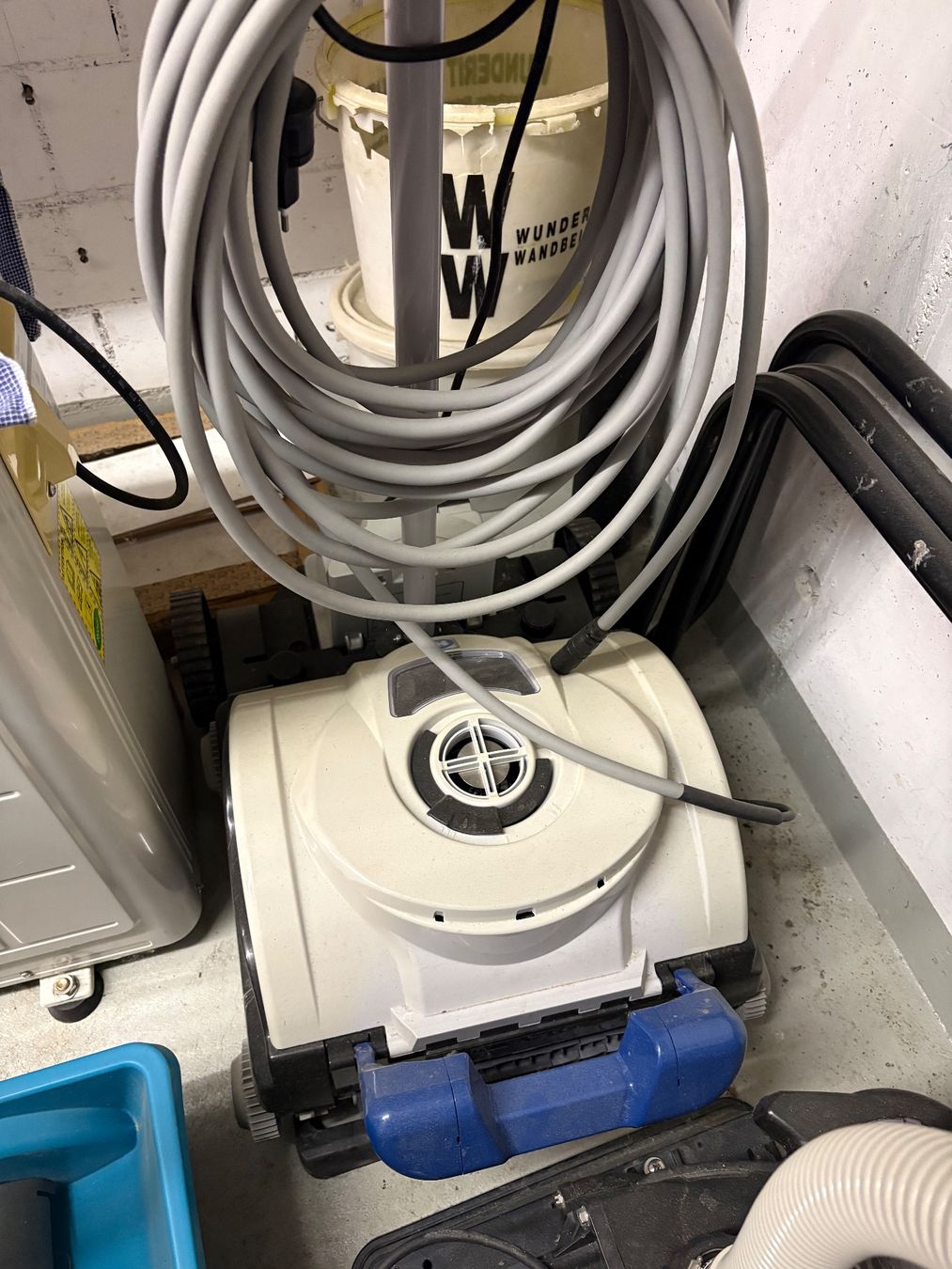 Accessori per Piscine: Poolreiniger HAYWARD – Usato da Niederbuchsiten venduto da Mer75