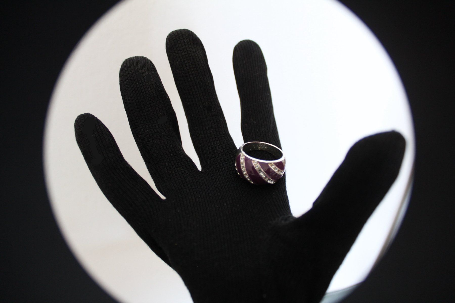 Anelli: Ring mit Strasssteine Gr.58 -18.5 – Usato da Locarno venduto da madame-tus-sauds 7