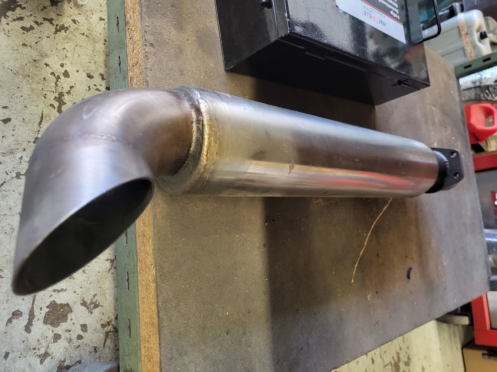 Traktor Auspuff Wetterklappe - Wasserdicht, Verschleißfest In Schwarz