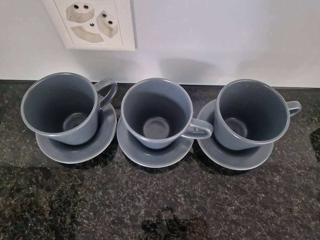 Tasses: Kaffeetassen inkl. Unterteller – D'occasion à Rickenbach b. Wil par steinsel 2
