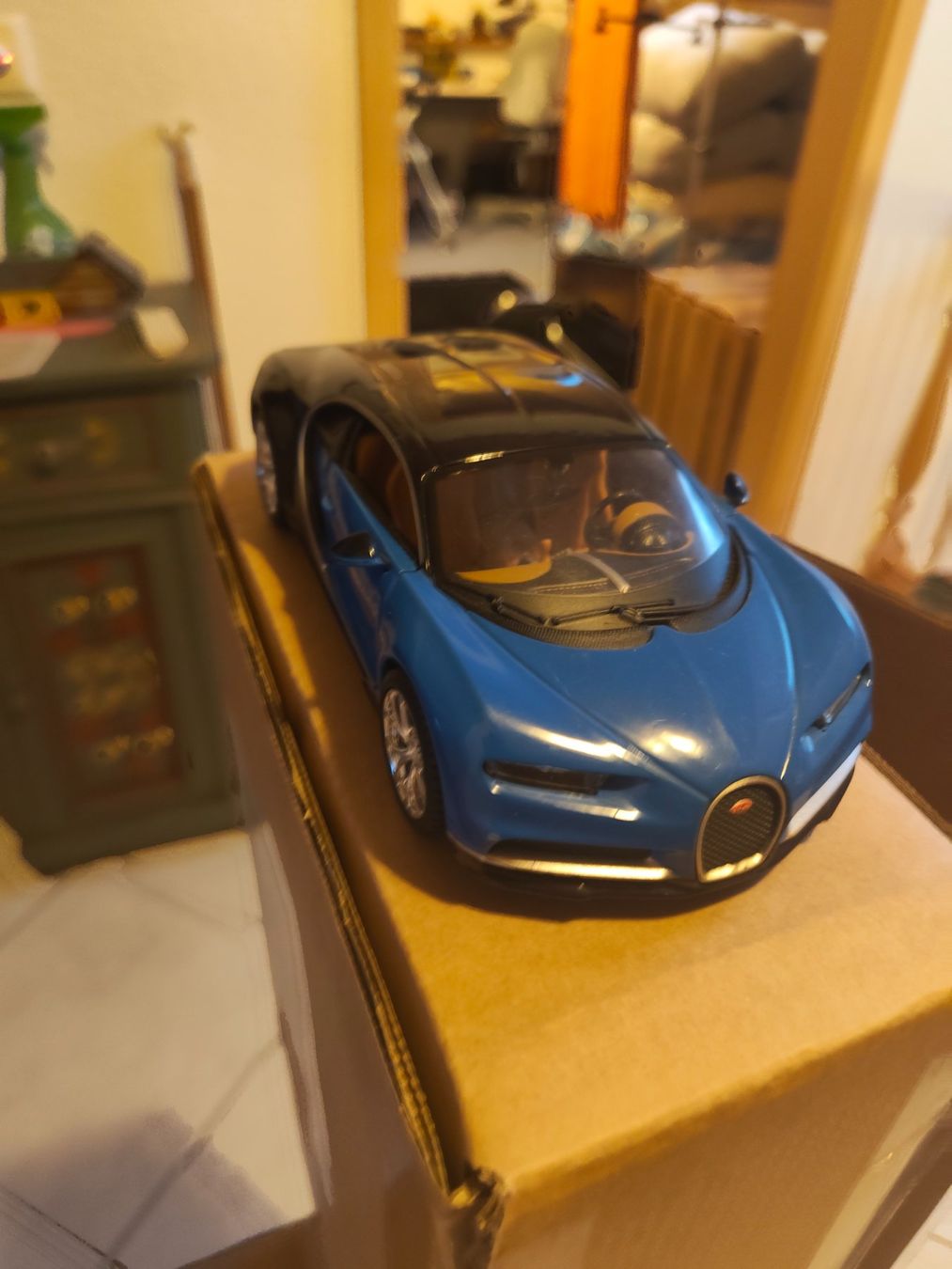 Maisto Modellini d'auto: Maisto Bugatti Chiron 1:24 – Usato da Affeltrangen venduto da Faman20 3