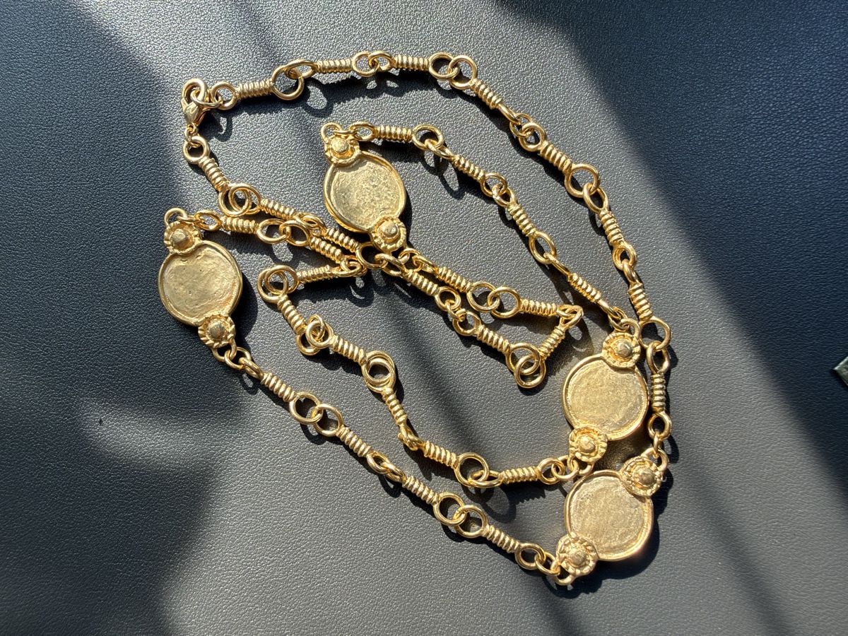 Catenine: Vintage lange HalsketteLuxus Modeschmuck   – Usato da Lamone venduto da LaCantinaMagica 3