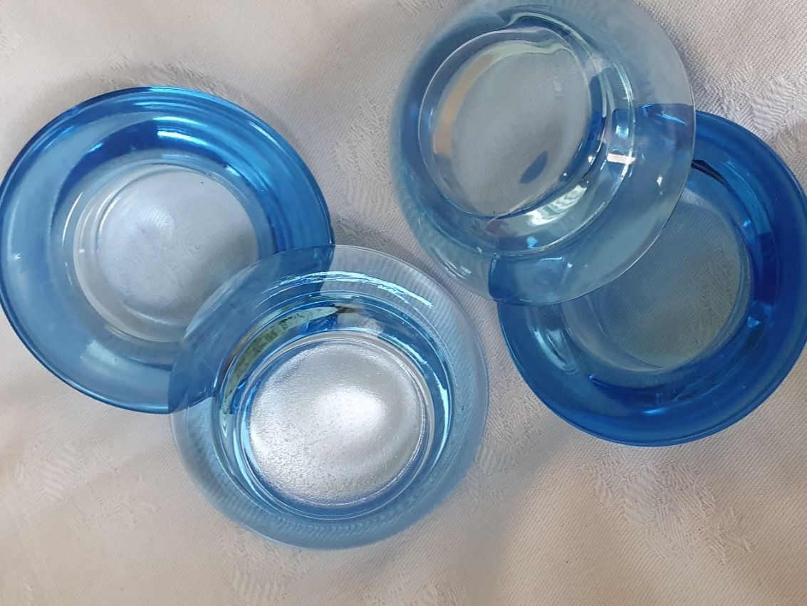 Tutte le decorazioni: 4 Blaue Glas Teelicht Halter – Usato da Läufelfingen venduto da jac_vp95 1