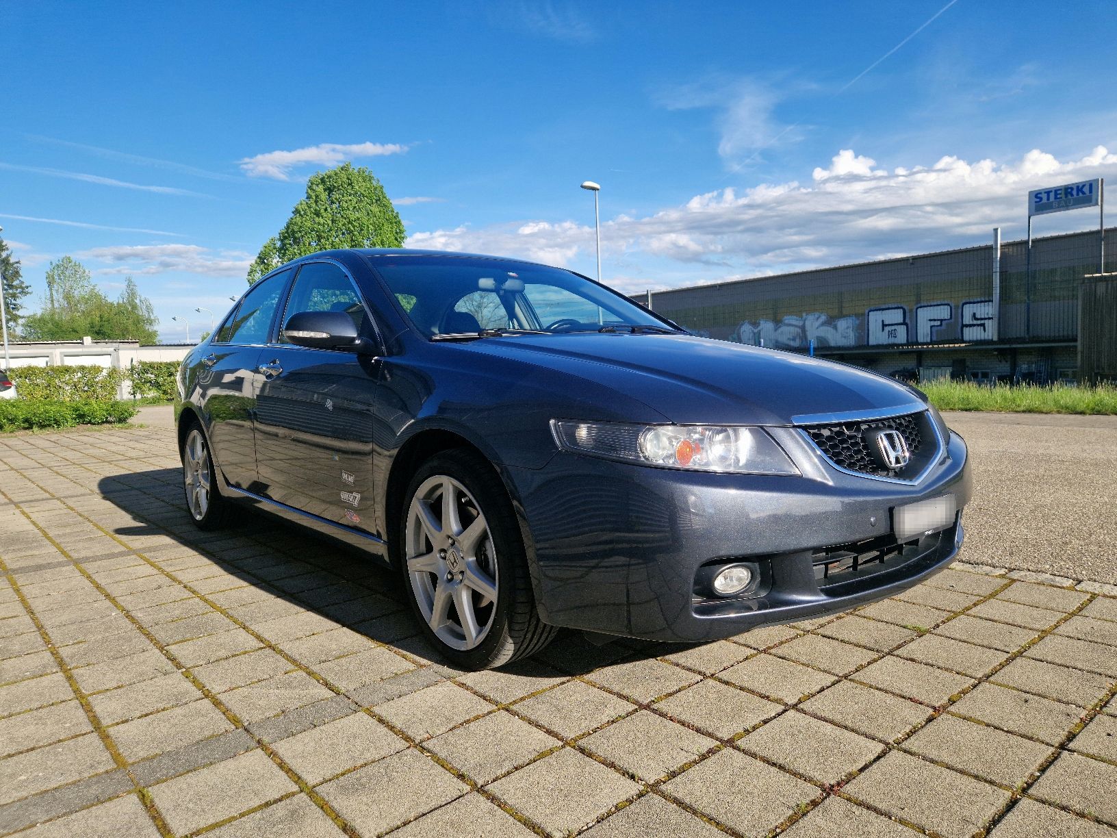 Honda Automobili: Honda Accord 2.0i – Usato da Bellach venduto da OGP 5