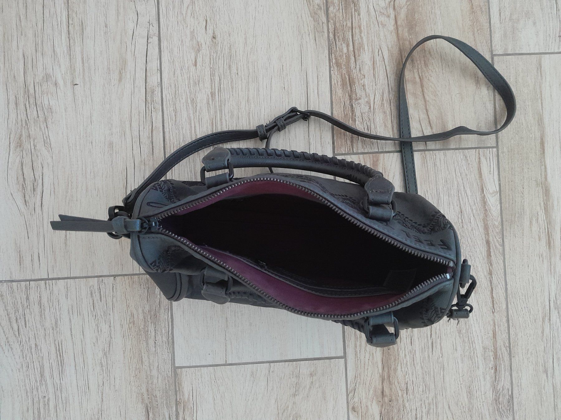 Desigual Taschen: tasche desigual schwarz – Neu (gemäss Beschreibung) aus Schönholzerswilen von foliobart 2