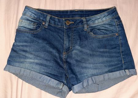 Jeans Highwaist Shorts. Gut erhalten!