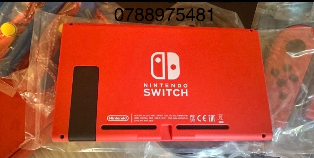 Nintendo Console: Nintendo switch Mario red & blue edition neuf – Nuovo (secondo la descrizione) da Epalinges venduto da mat_c6t9 7