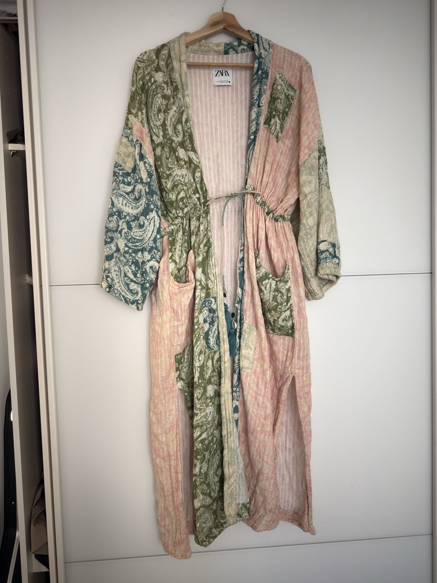 Kimono: ZARA Kimono Robe Size M – Usato da Zürich venduto da ada_frolova