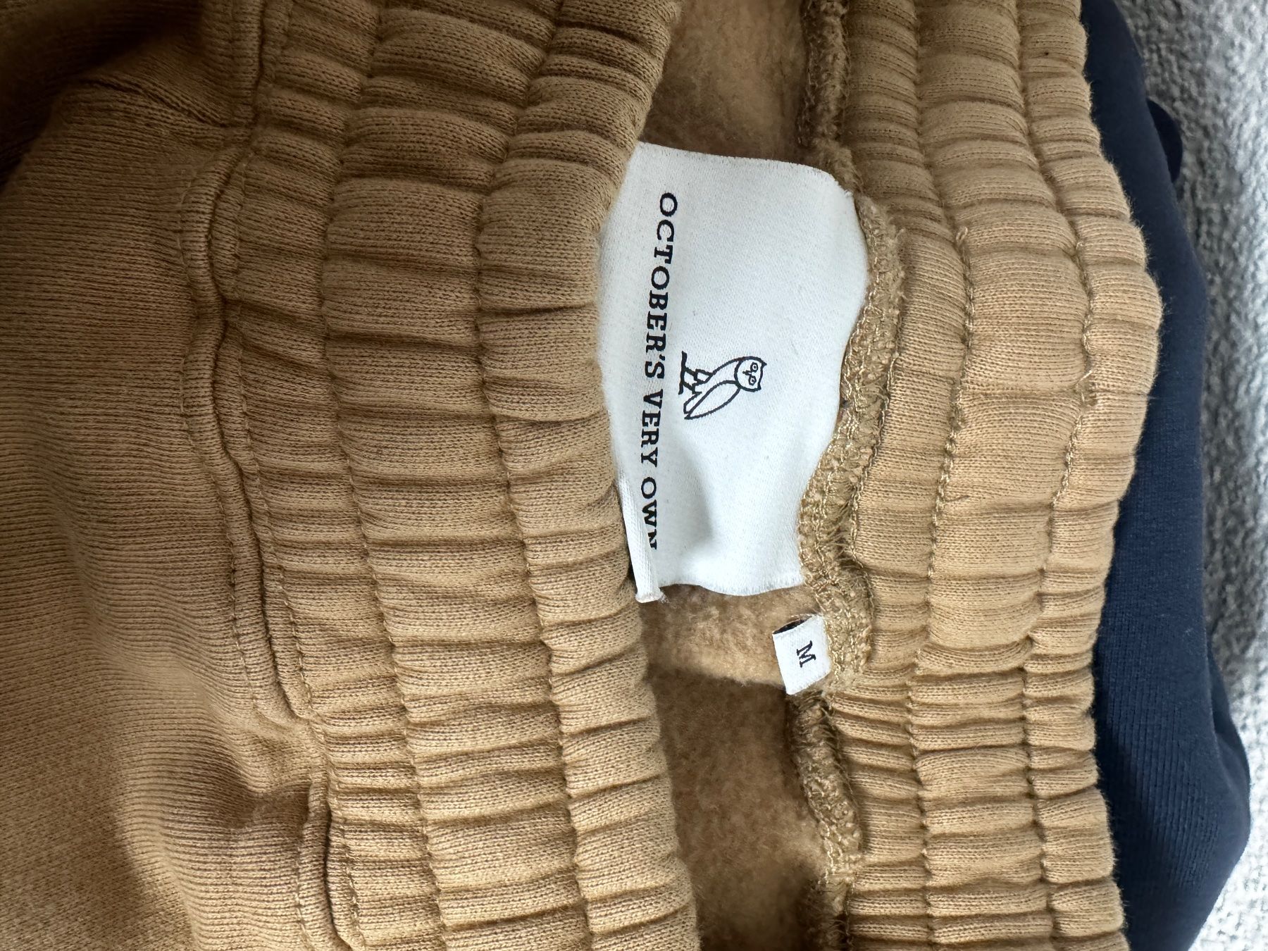 October's Very Own Pantaloni: Sweatpants brown – Nuovo (secondo la descrizione) da Belp venduto da mae_c8n7 2