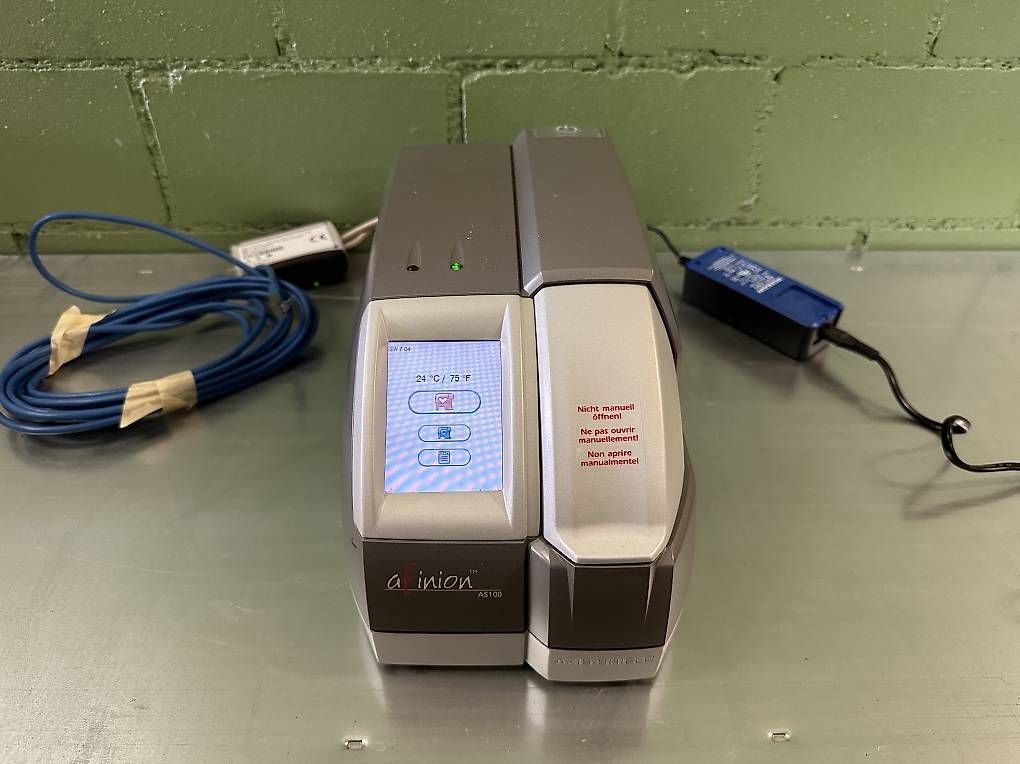 Attrezzature mediche: Afinion AS100 Analyser – Usato da Nebikon venduto da schnischna80 1