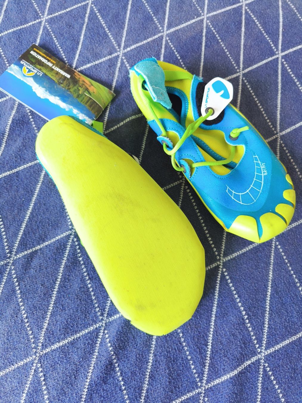 La Sportiva Kletterfinken Kinder 35-36 NEU (Neu (gemäss Beschreibung ...
